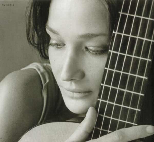 Jaquette Verso Quelqu'un m'a dit de Carla Bruni